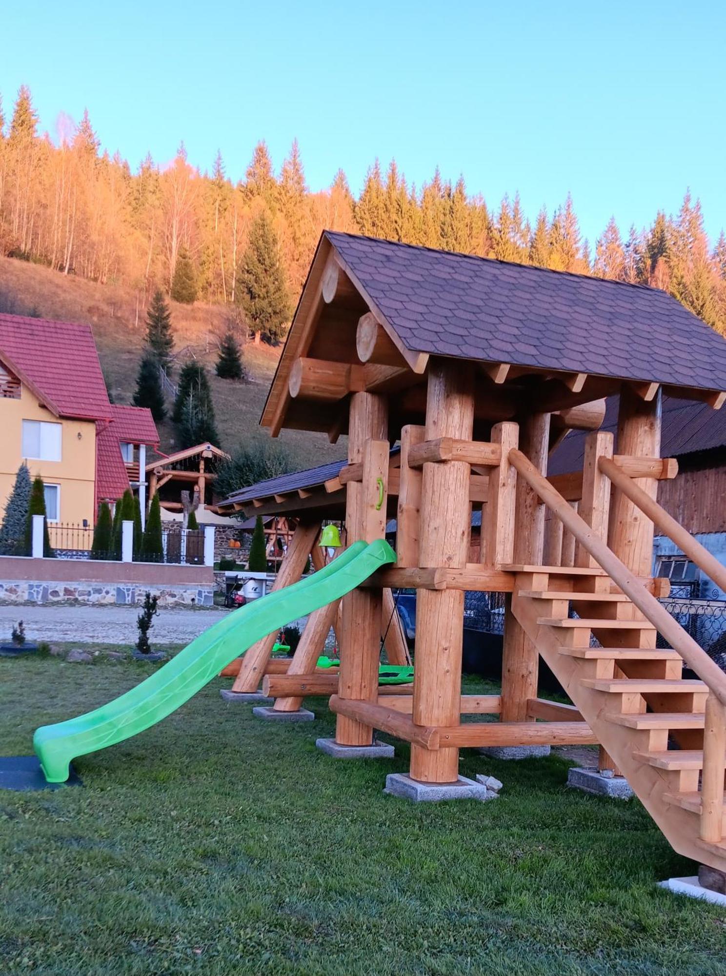 Casa Anghel Villa Bilbor Bagian luar foto